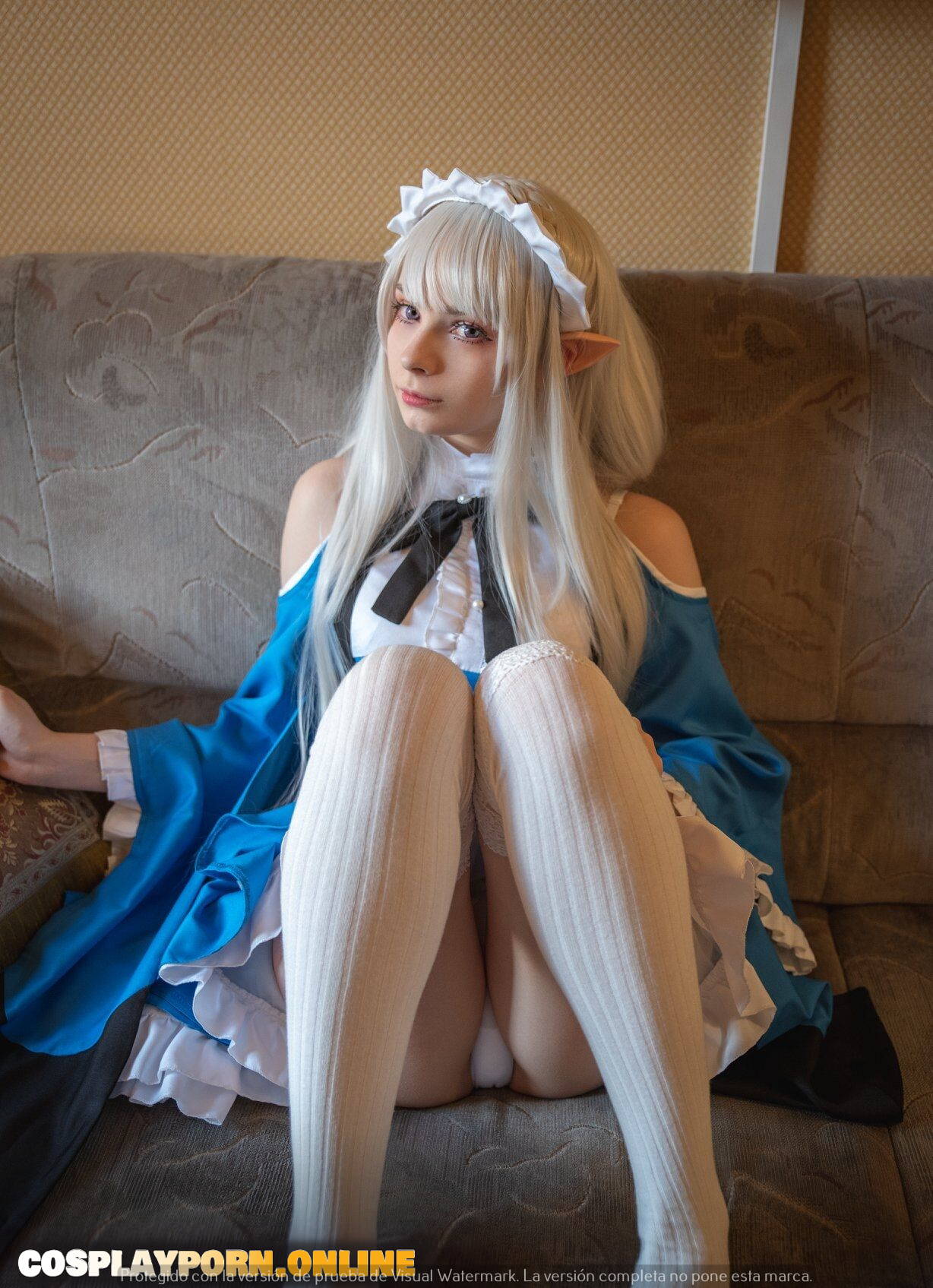Akariia Cosplay Emilia amateur pics