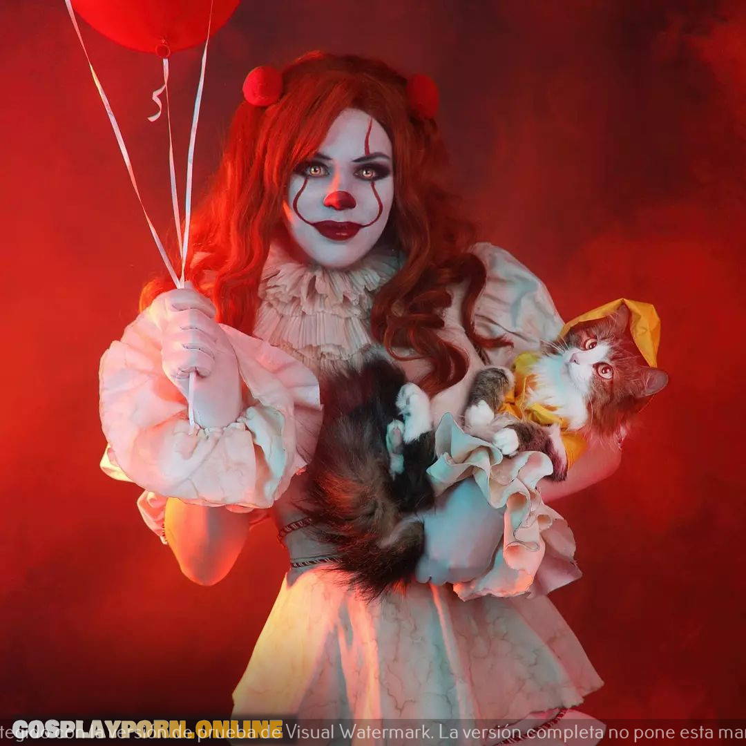 AliceCosplay-Pennywise homemade pics