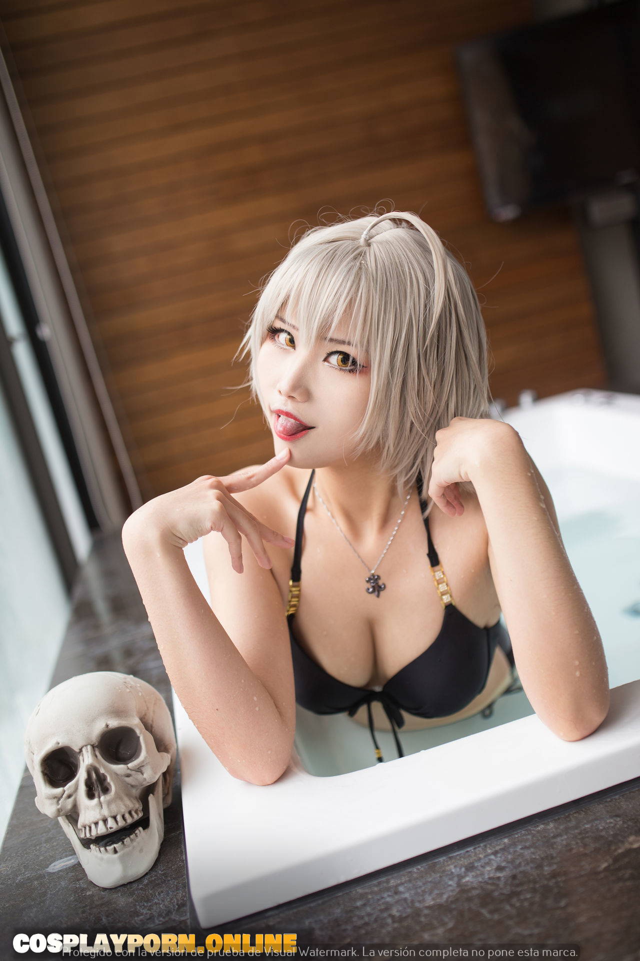 ArtyandKaya-AlterGirls bathroom