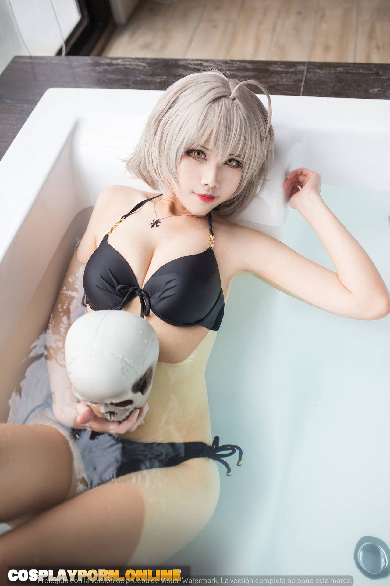 ArtyandKaya-AlterGirls bathroom