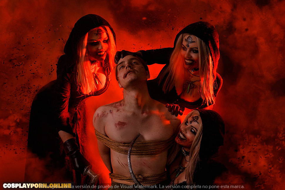 Daniela-Dimitrescu_Resident-Evil-village alice cosplay amazing boobs