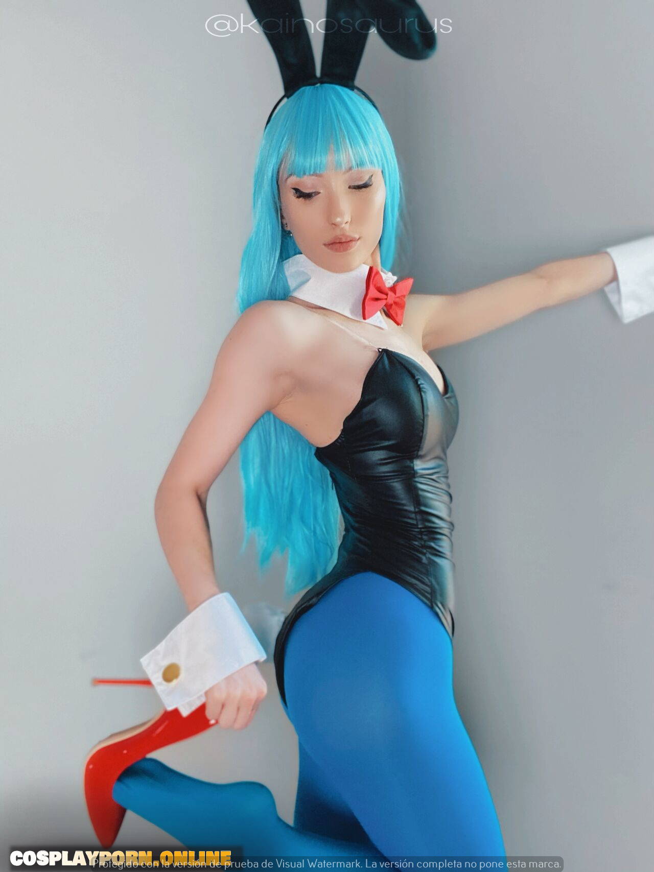 Kainosaurus_Bunny-Suit-Bulma brunette