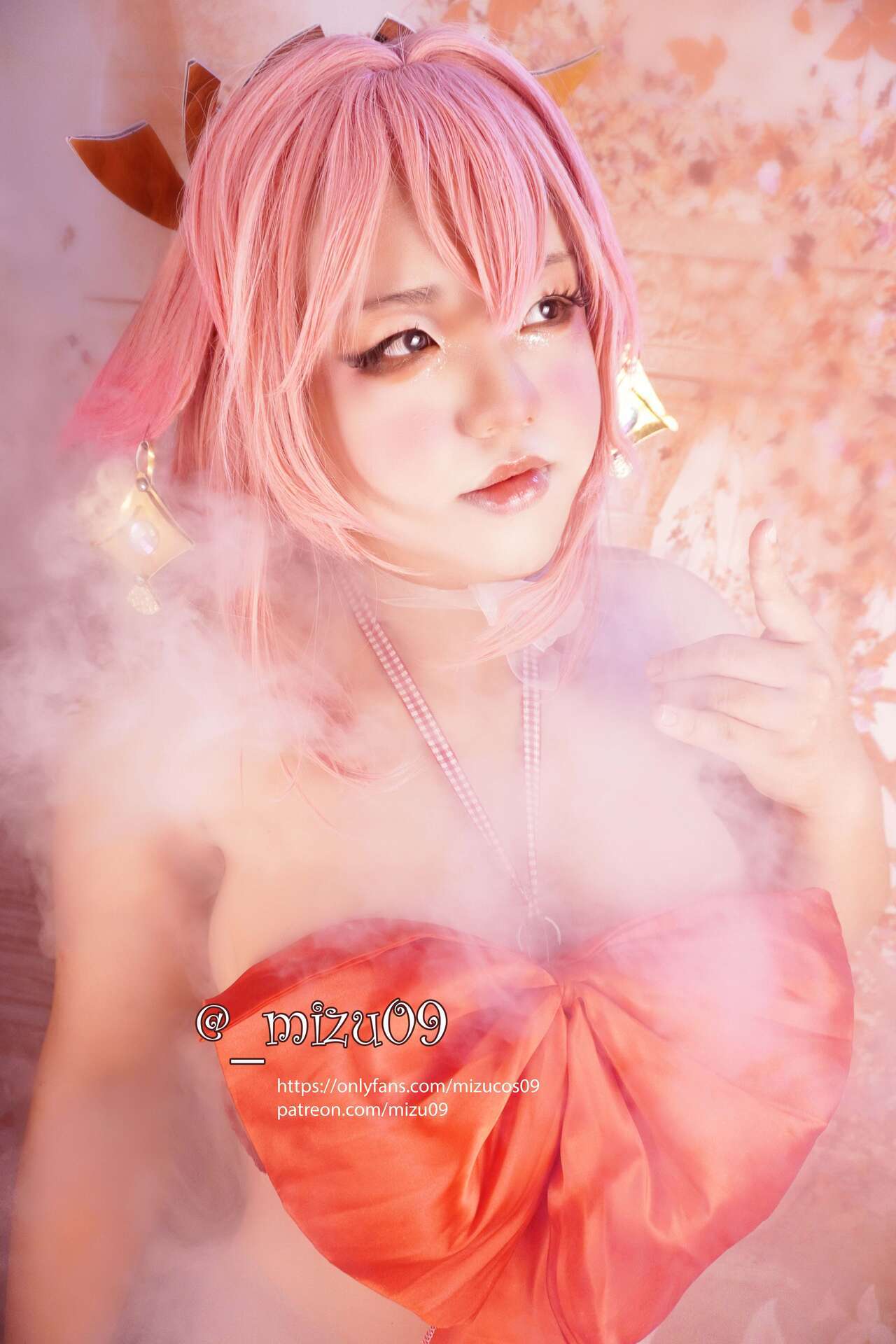 Mizu Cosplayer Preview