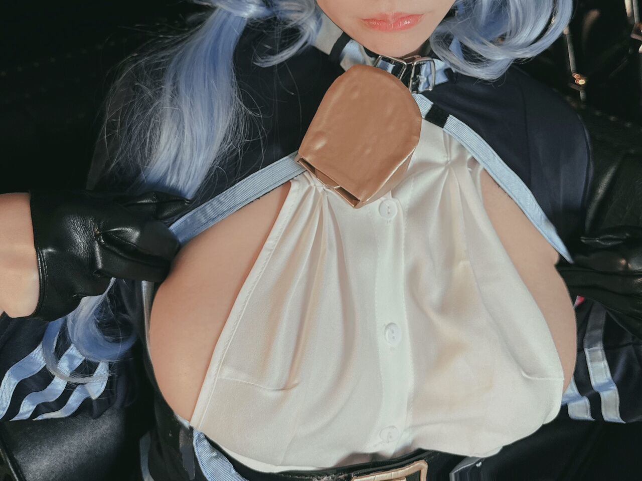 [林檎蜜紀] ブルアカ 全身えっちすぎ…‼️これで風紀委員は無理でしょ…賭け事にまけてすぐスケベ堕ちするアコちゃん  (ブルーアーカイブ)